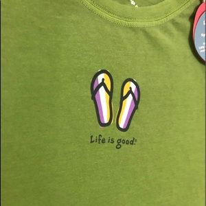 Girls Life is Good short sleeved tee
